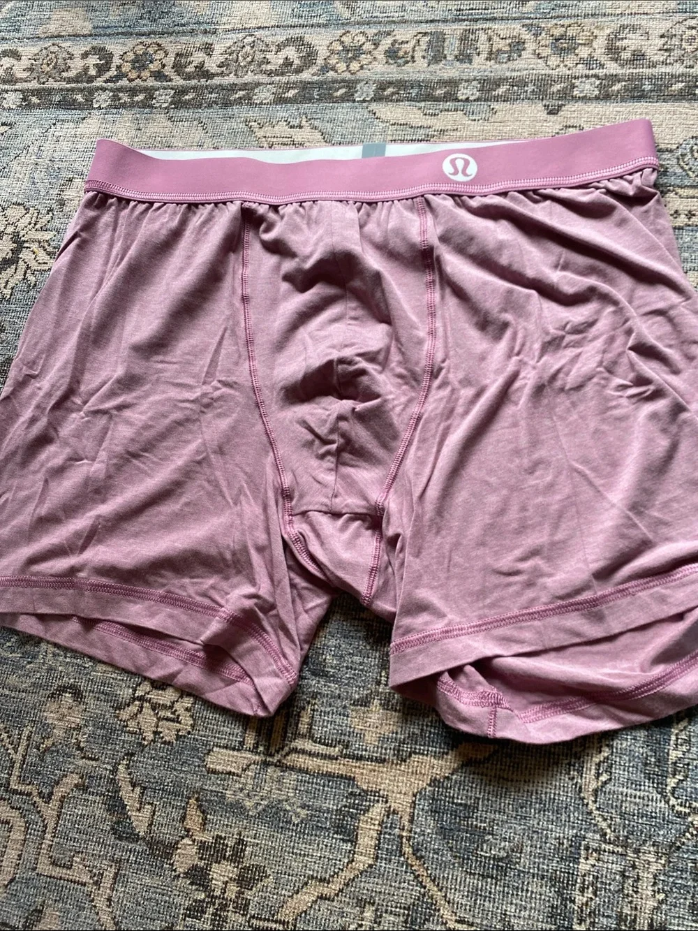 lululemon athletica Men's Boxer Briefs in Mauve Pink and Teal